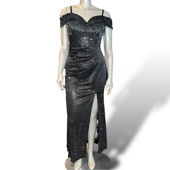 JUNO 940 Cold shoulder Metallic long dress - Picture 1 of 7